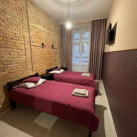 Вірменська 8 Lviv Luaran gambar